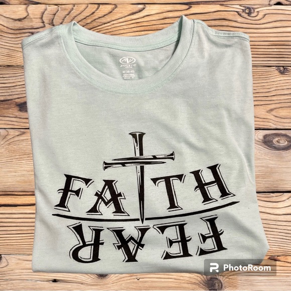 Medium t-shirt - Picture 1 of 1